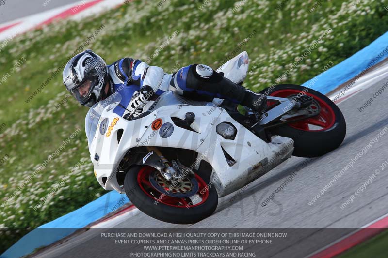 march 2010;motorbikes;no limits;peter wileman photography;portimao;portugal;trackday;trackday digital images