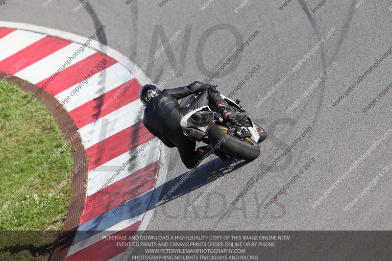 march 2010;motorbikes;no limits;peter wileman photography;portimao;portugal;trackday;trackday digital images