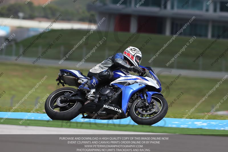 march 2010;motorbikes;no limits;peter wileman photography;portimao;portugal;trackday;trackday digital images