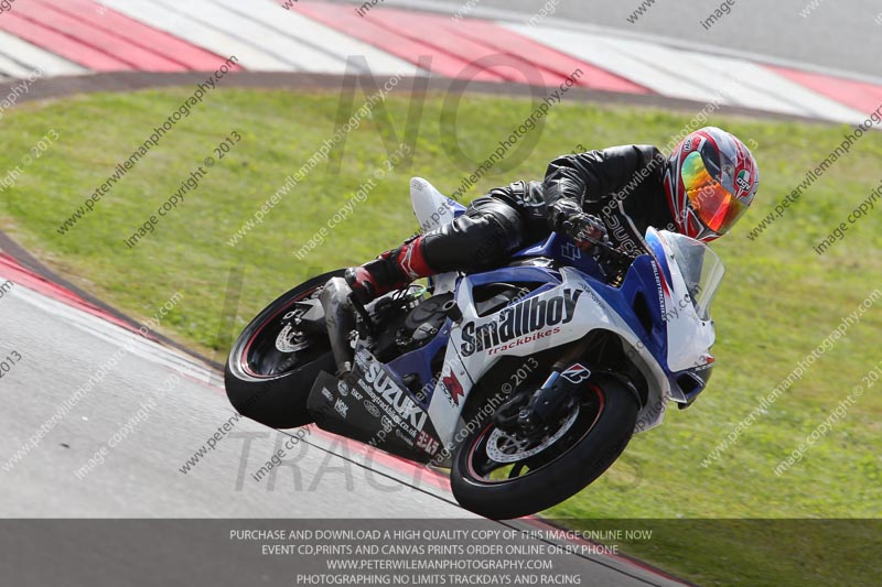 march 2010;motorbikes;no limits;peter wileman photography;portimao;portugal;trackday;trackday digital images