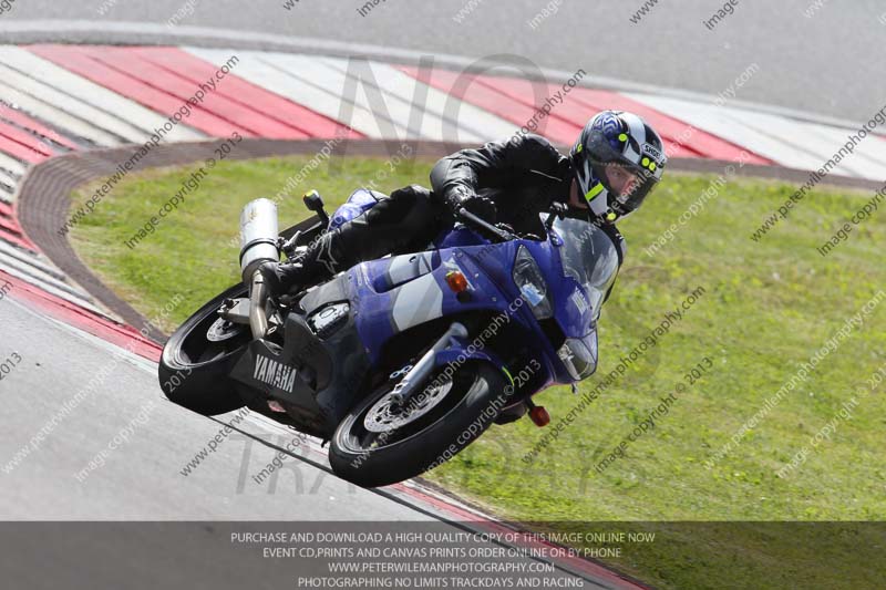 march 2010;motorbikes;no limits;peter wileman photography;portimao;portugal;trackday;trackday digital images