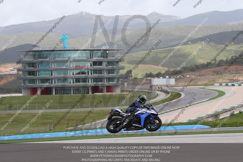 march 2010;motorbikes;no limits;peter wileman photography;portimao;portugal;trackday;trackday digital images