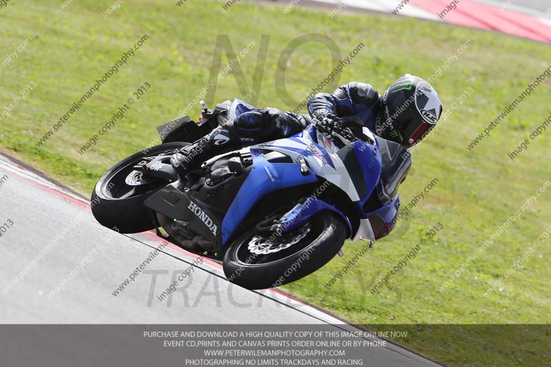 march 2010;motorbikes;no limits;peter wileman photography;portimao;portugal;trackday;trackday digital images