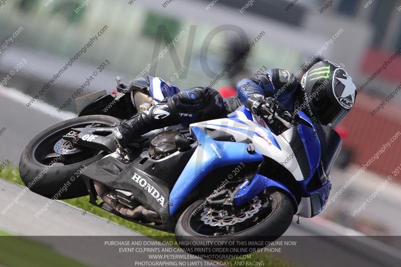 march 2010;motorbikes;no limits;peter wileman photography;portimao;portugal;trackday;trackday digital images