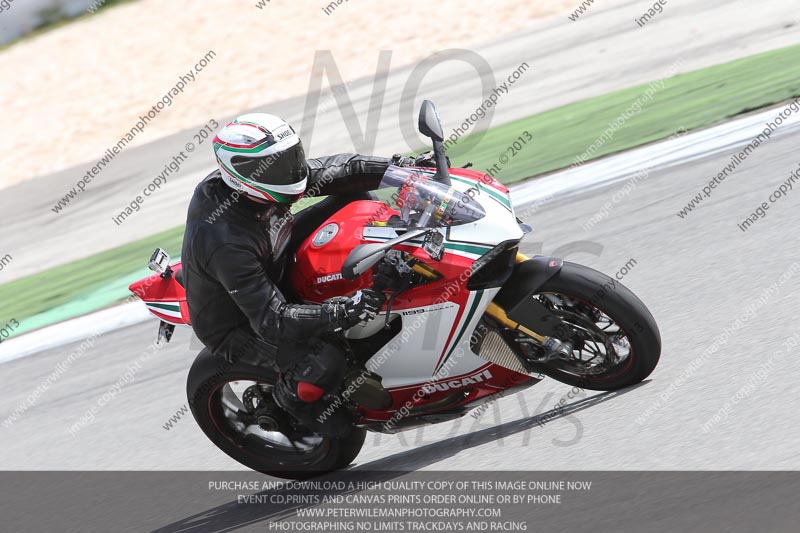 march 2010;motorbikes;no limits;peter wileman photography;portimao;portugal;trackday;trackday digital images