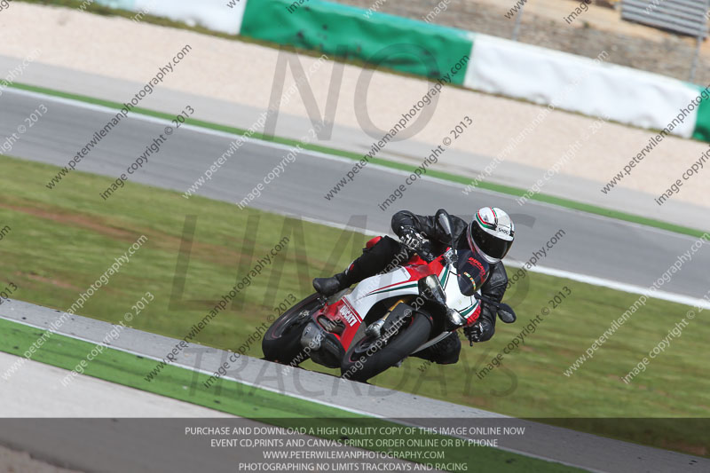 march 2010;motorbikes;no limits;peter wileman photography;portimao;portugal;trackday;trackday digital images