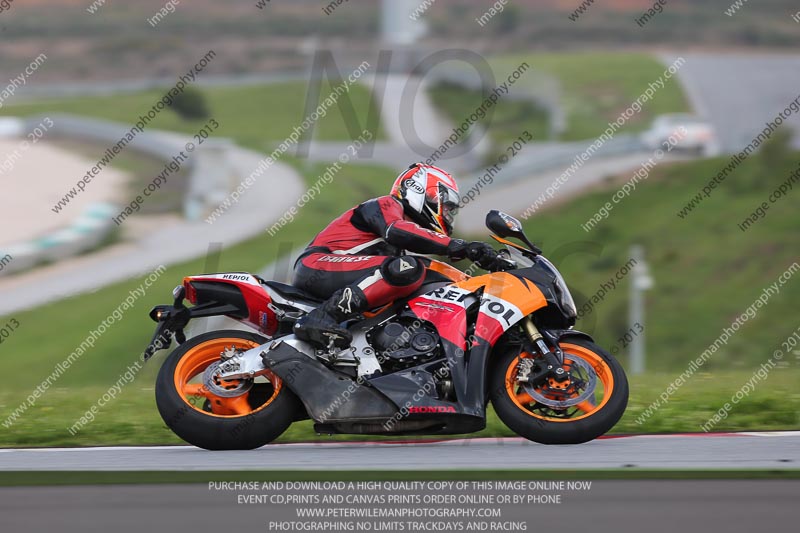 march 2010;motorbikes;no limits;peter wileman photography;portimao;portugal;trackday;trackday digital images