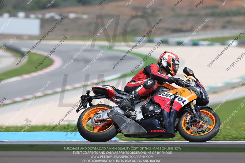 march 2010;motorbikes;no limits;peter wileman photography;portimao;portugal;trackday;trackday digital images