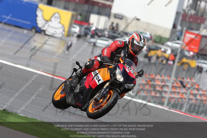 march 2010;motorbikes;no limits;peter wileman photography;portimao;portugal;trackday;trackday digital images