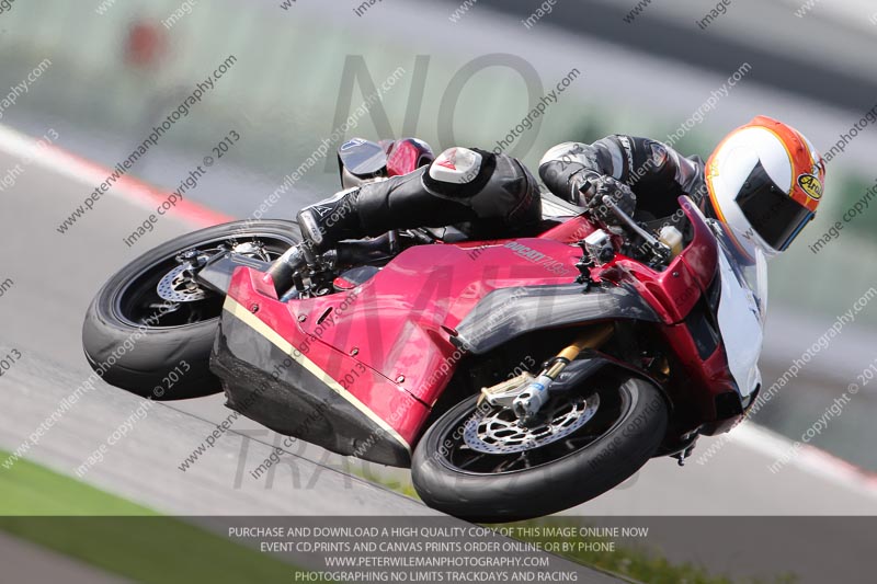 march 2010;motorbikes;no limits;peter wileman photography;portimao;portugal;trackday;trackday digital images