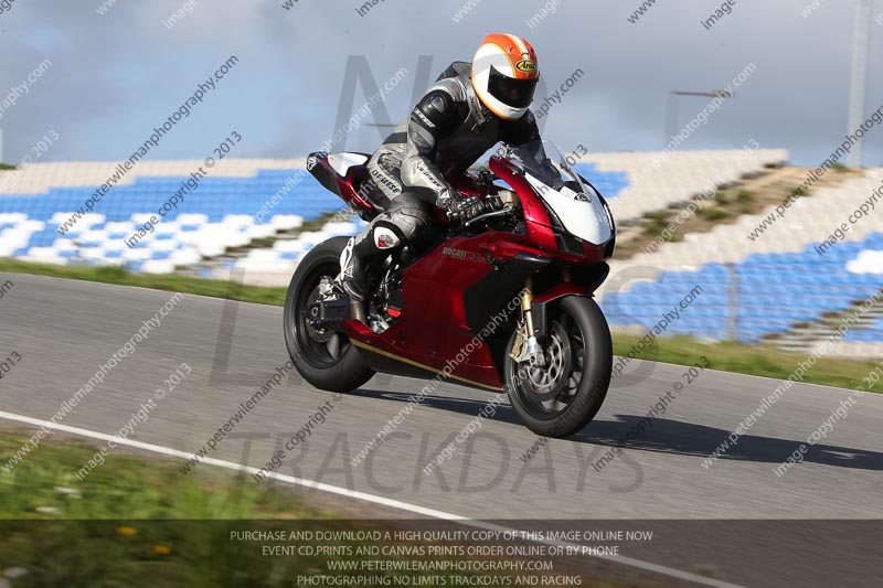 march 2010;motorbikes;no limits;peter wileman photography;portimao;portugal;trackday;trackday digital images