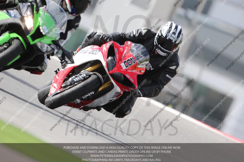 march 2010;motorbikes;no limits;peter wileman photography;portimao;portugal;trackday;trackday digital images