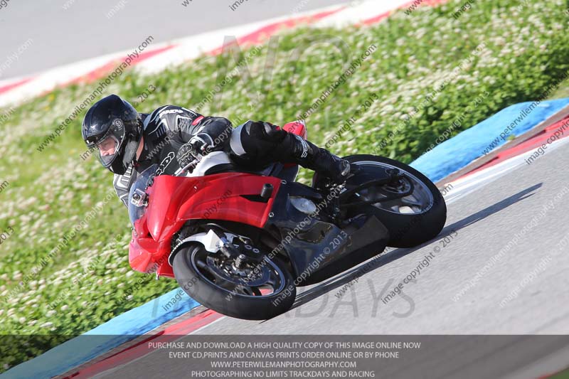 march 2010;motorbikes;no limits;peter wileman photography;portimao;portugal;trackday;trackday digital images