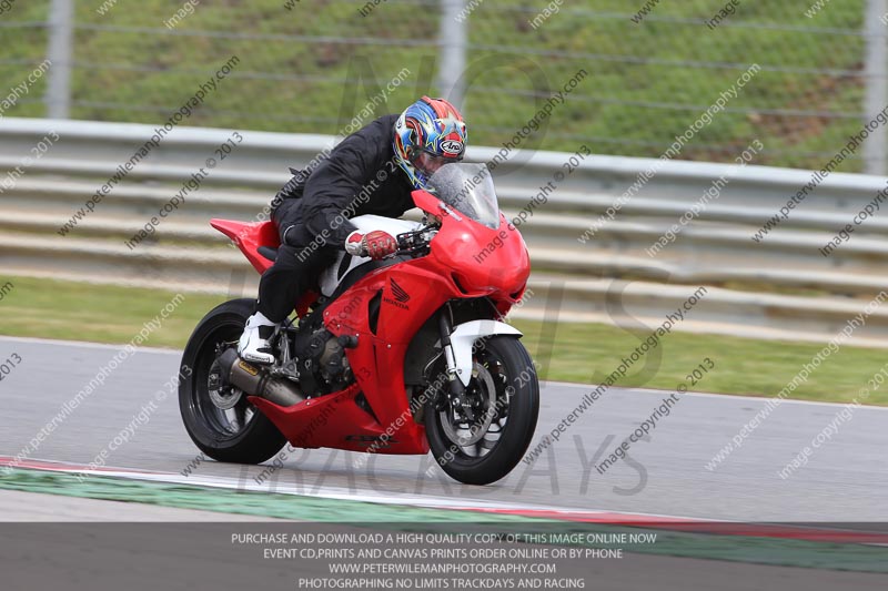 march 2010;motorbikes;no limits;peter wileman photography;portimao;portugal;trackday;trackday digital images