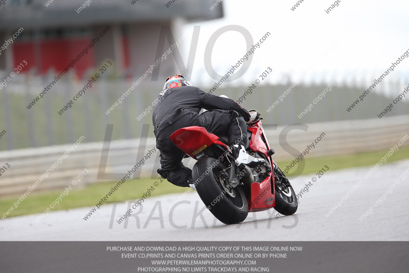 march 2010;motorbikes;no limits;peter wileman photography;portimao;portugal;trackday;trackday digital images