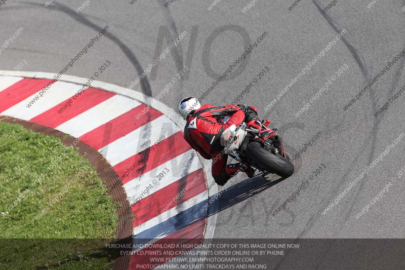 march 2010;motorbikes;no limits;peter wileman photography;portimao;portugal;trackday;trackday digital images