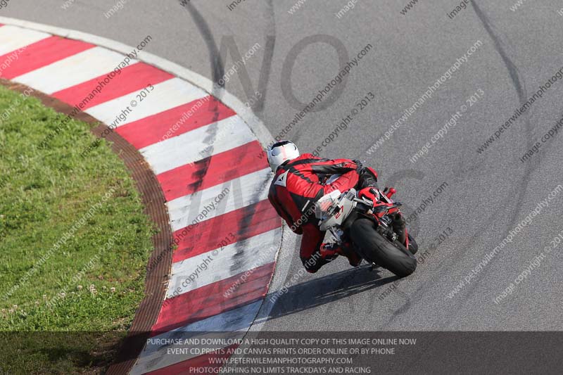 march 2010;motorbikes;no limits;peter wileman photography;portimao;portugal;trackday;trackday digital images