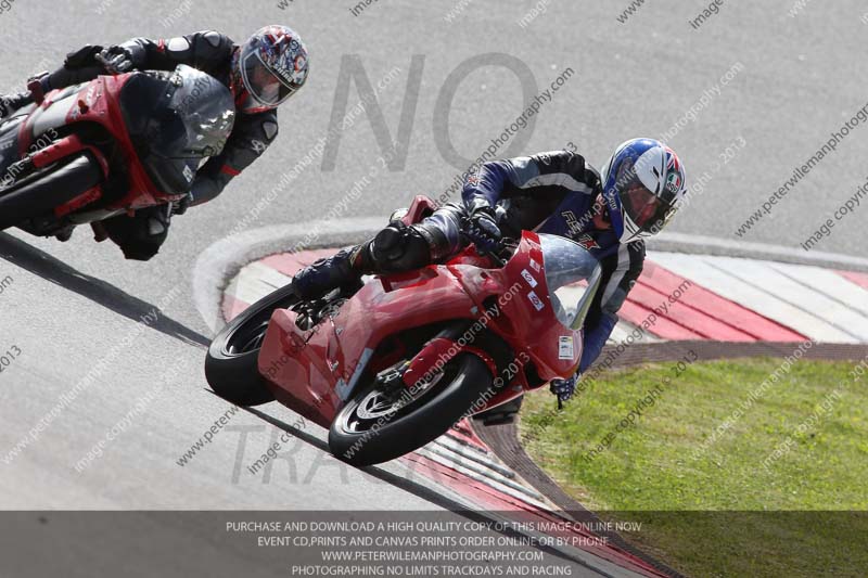 march 2010;motorbikes;no limits;peter wileman photography;portimao;portugal;trackday;trackday digital images