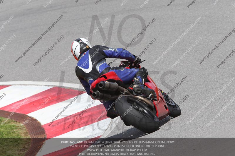 march 2010;motorbikes;no limits;peter wileman photography;portimao;portugal;trackday;trackday digital images