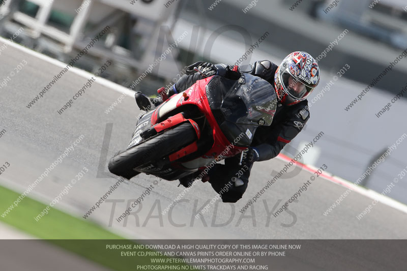 march 2010;motorbikes;no limits;peter wileman photography;portimao;portugal;trackday;trackday digital images