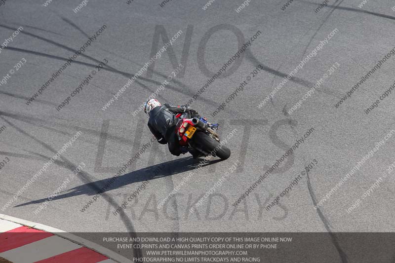 march 2010;motorbikes;no limits;peter wileman photography;portimao;portugal;trackday;trackday digital images