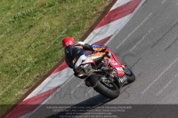 march-2010;motorbikes;no-limits;peter-wileman-photography;portimao;portugal;trackday;trackday-digital-images