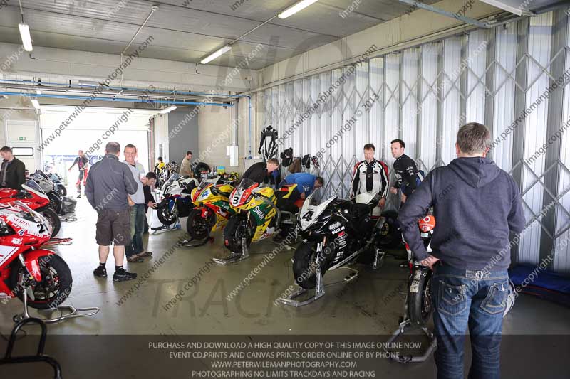 march 2010;motorbikes;no limits;peter wileman photography;portimao;portugal;trackday;trackday digital images