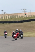 anglesey-no-limits-trackday;anglesey-photographs;anglesey-trackday-photographs;enduro-digital-images;event-digital-images;eventdigitalimages;no-limits-trackdays;peter-wileman-photography;racing-digital-images;trac-mon;trackday-digital-images;trackday-photos;ty-croes