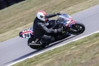 anglesey-no-limits-trackday;anglesey-photographs;anglesey-trackday-photographs;enduro-digital-images;event-digital-images;eventdigitalimages;no-limits-trackdays;peter-wileman-photography;racing-digital-images;trac-mon;trackday-digital-images;trackday-photos;ty-croes