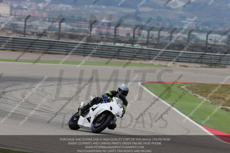 aragon;motorbikes;no limits;peter wileman photography;spain;trackday;trackday digital images