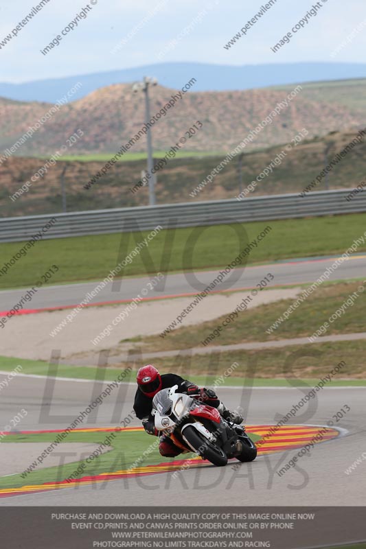 aragon;motorbikes;no limits;peter wileman photography;spain;trackday;trackday digital images