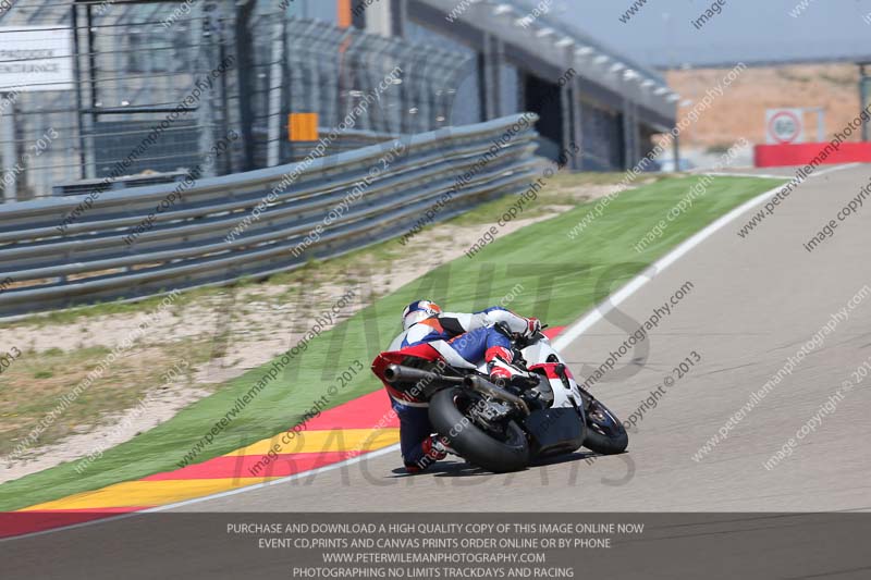 aragon;motorbikes;no limits;peter wileman photography;spain;trackday;trackday digital images