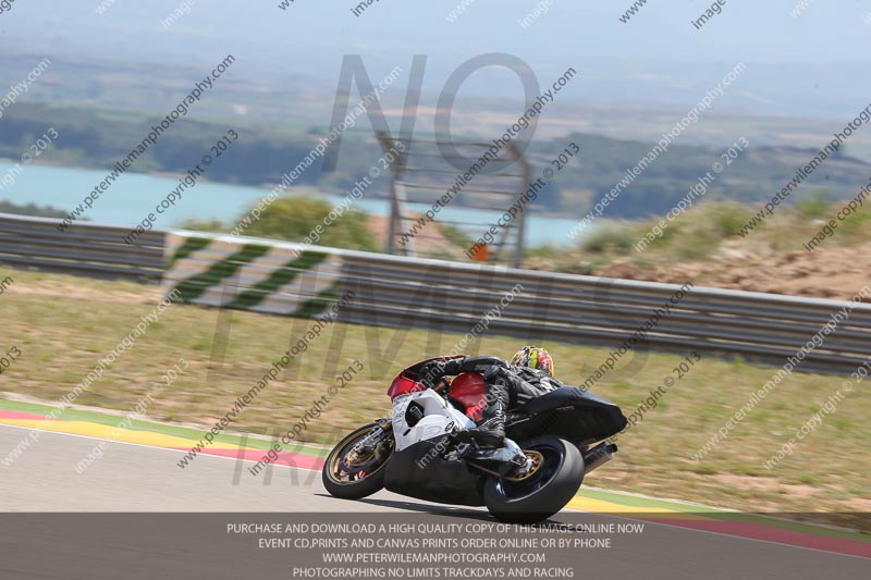 aragon;motorbikes;no limits;peter wileman photography;spain;trackday;trackday digital images