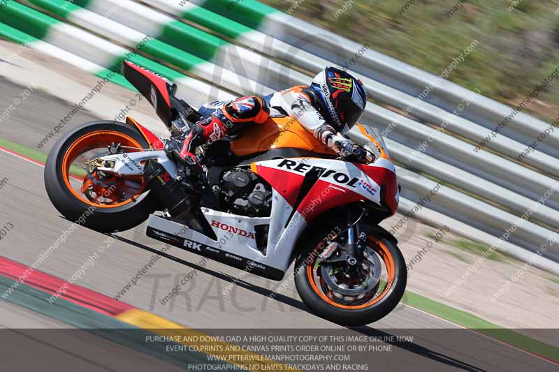 aragon;motorbikes;no limits;peter wileman photography;spain;trackday;trackday digital images