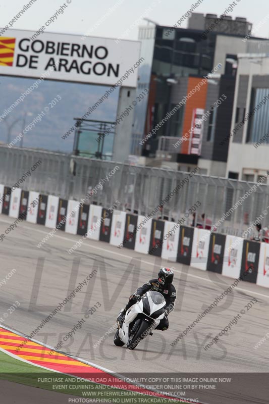 aragon;motorbikes;no limits;peter wileman photography;spain;trackday;trackday digital images