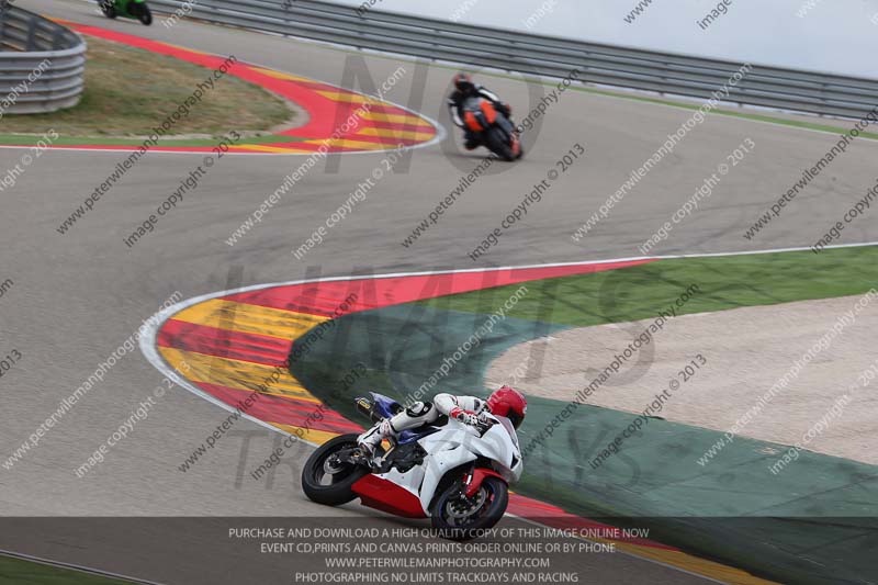 aragon;motorbikes;no limits;peter wileman photography;spain;trackday;trackday digital images