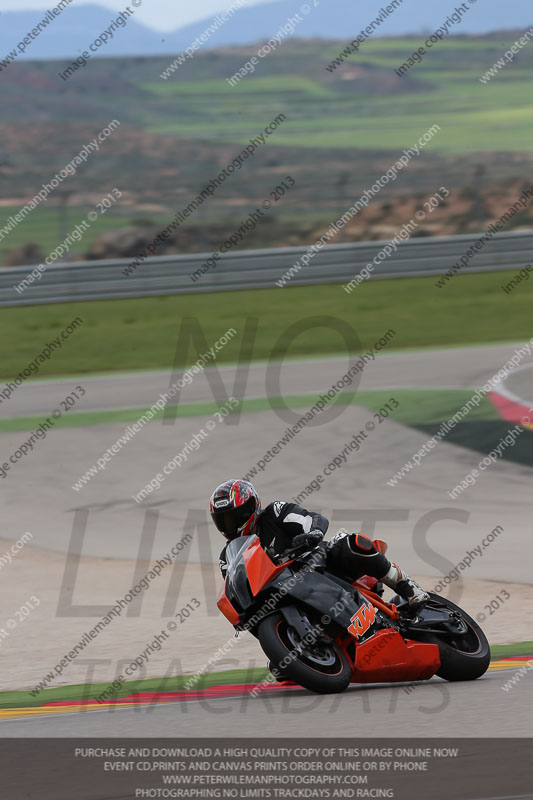 aragon;motorbikes;no limits;peter wileman photography;spain;trackday;trackday digital images