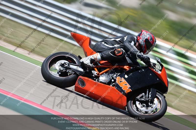 aragon;motorbikes;no limits;peter wileman photography;spain;trackday;trackday digital images