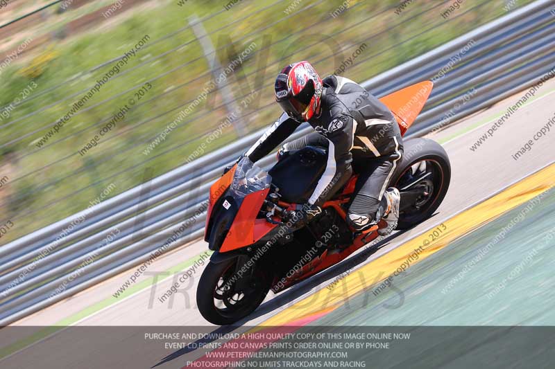 aragon;motorbikes;no limits;peter wileman photography;spain;trackday;trackday digital images