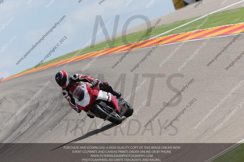 aragon;motorbikes;no limits;peter wileman photography;spain;trackday;trackday digital images