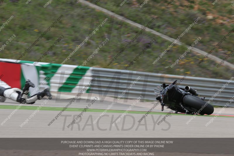 aragon;motorbikes;no limits;peter wileman photography;spain;trackday;trackday digital images