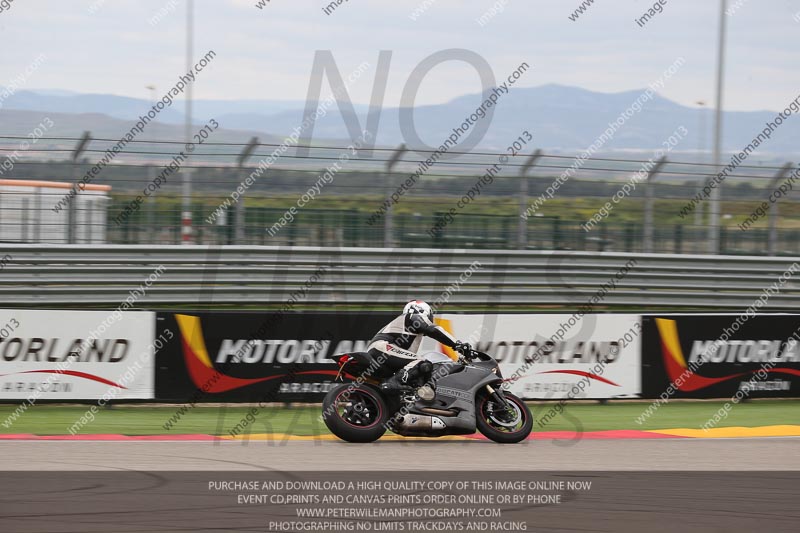 aragon;motorbikes;no limits;peter wileman photography;spain;trackday;trackday digital images