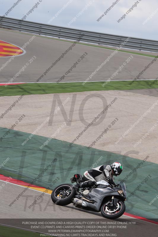 aragon;motorbikes;no limits;peter wileman photography;spain;trackday;trackday digital images