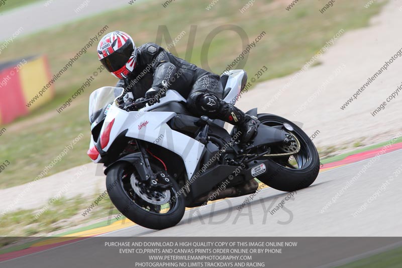 aragon;motorbikes;no limits;peter wileman photography;spain;trackday;trackday digital images