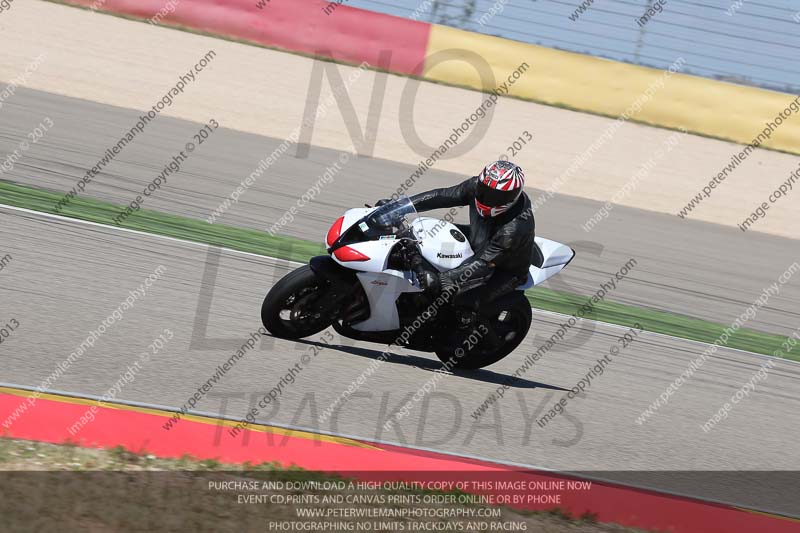 aragon;motorbikes;no limits;peter wileman photography;spain;trackday;trackday digital images