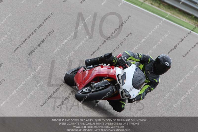 aragon;motorbikes;no limits;peter wileman photography;spain;trackday;trackday digital images