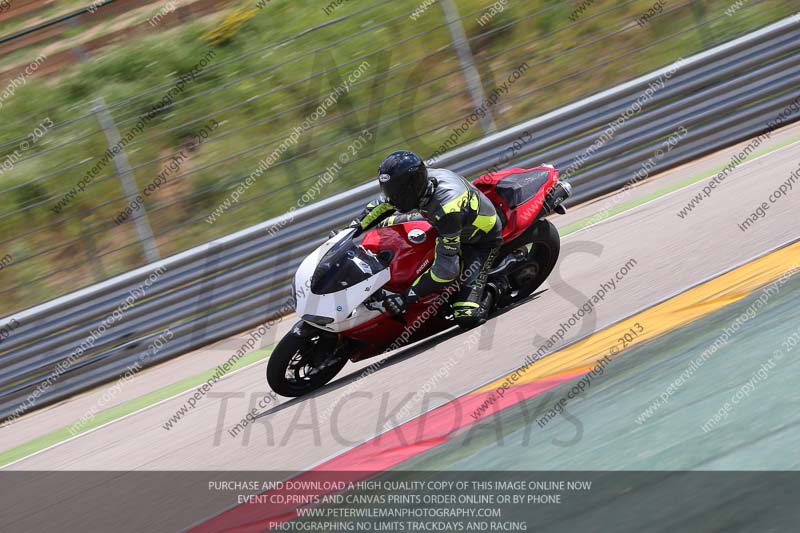 aragon;motorbikes;no limits;peter wileman photography;spain;trackday;trackday digital images