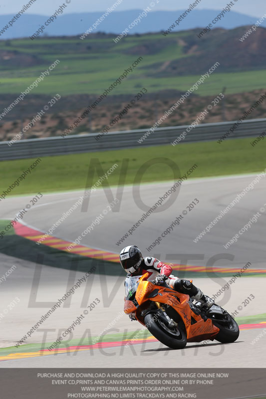 aragon;motorbikes;no limits;peter wileman photography;spain;trackday;trackday digital images