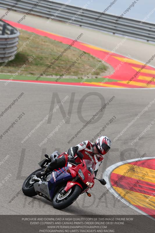 aragon;motorbikes;no limits;peter wileman photography;spain;trackday;trackday digital images