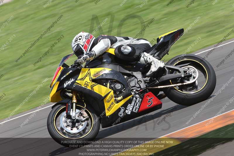 may 2013;motorbikes;no limits;peter wileman photography;portugal;trackday digital images;valencia